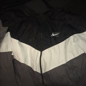 Nike wind breaker
